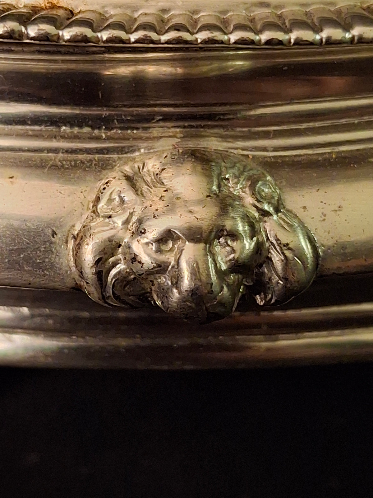 Vintage Silver Plated Havdalah Compendium Spice Box Candle Holder Lions Crest 344