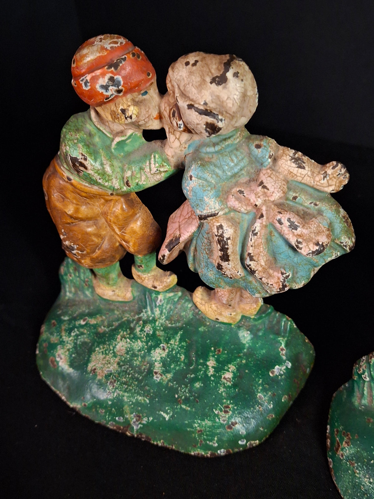 Antique Hubley 332 Cast Iron Kissing Dutch Kids Bookends Pair Original Paint 1920s