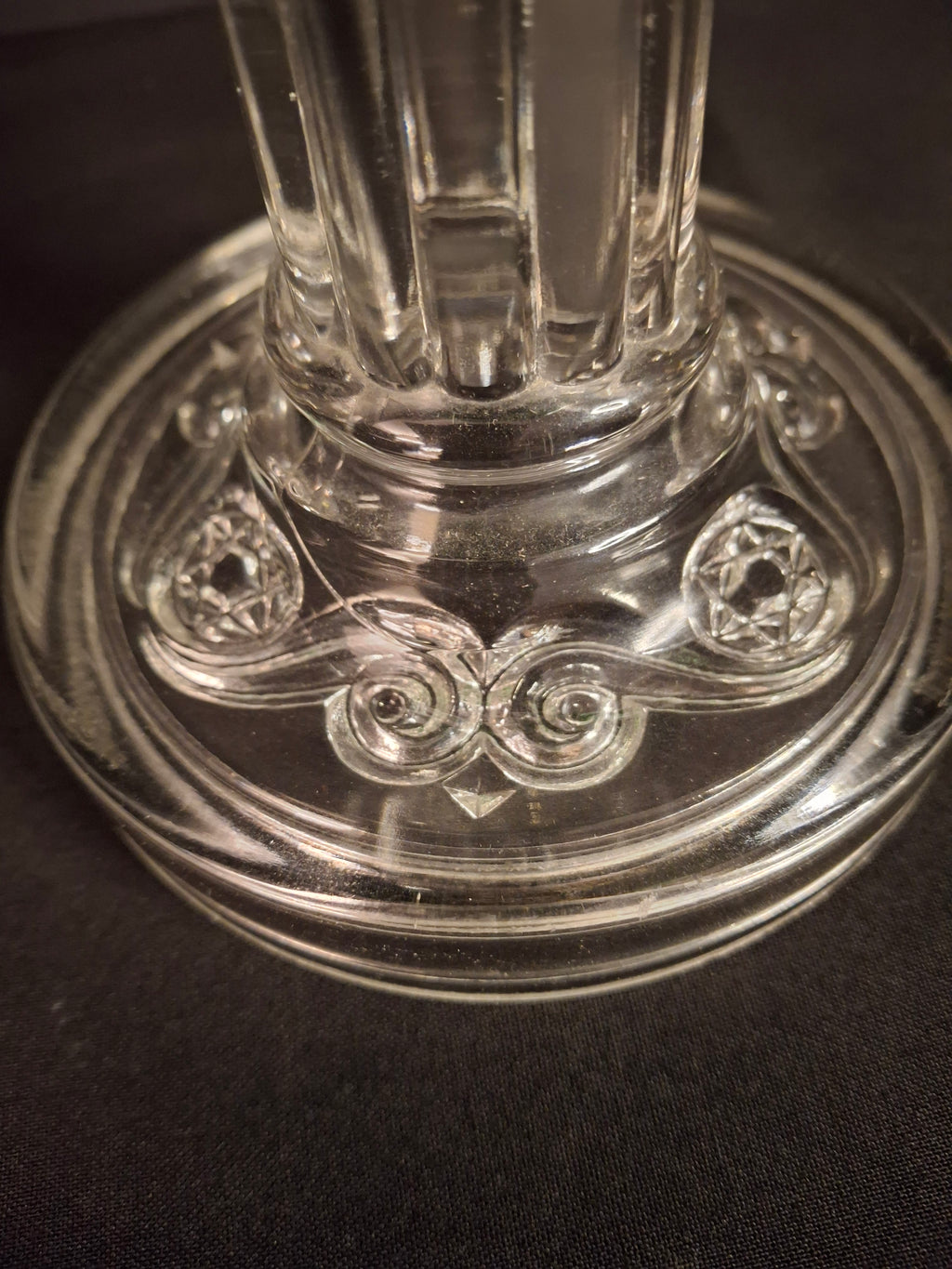 Antique Victorian Emerald Green Glass Kerosene Lamp Clear Star Base Scovill Queen Anne No 1 Burner