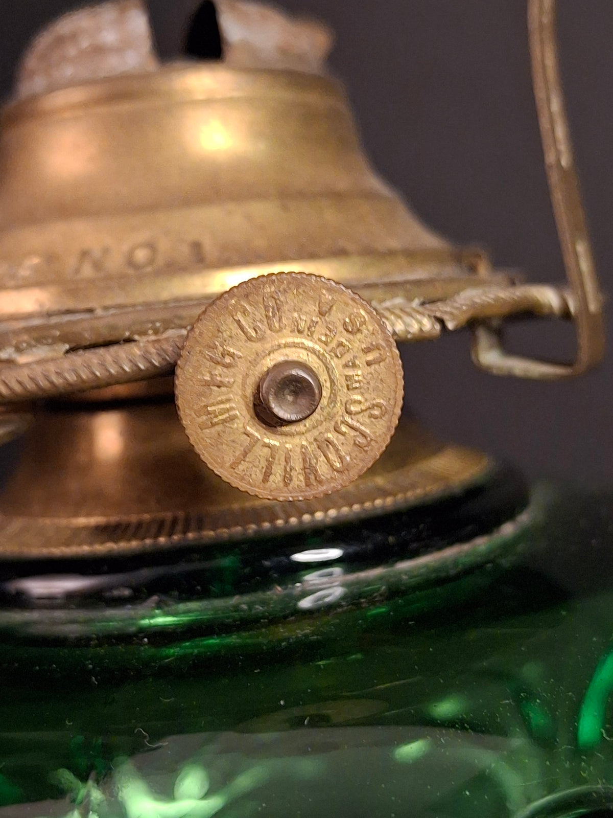 Antique Victorian Emerald Green Glass Kerosene Lamp Clear Star Base Scovill Queen Anne No 1 Burner