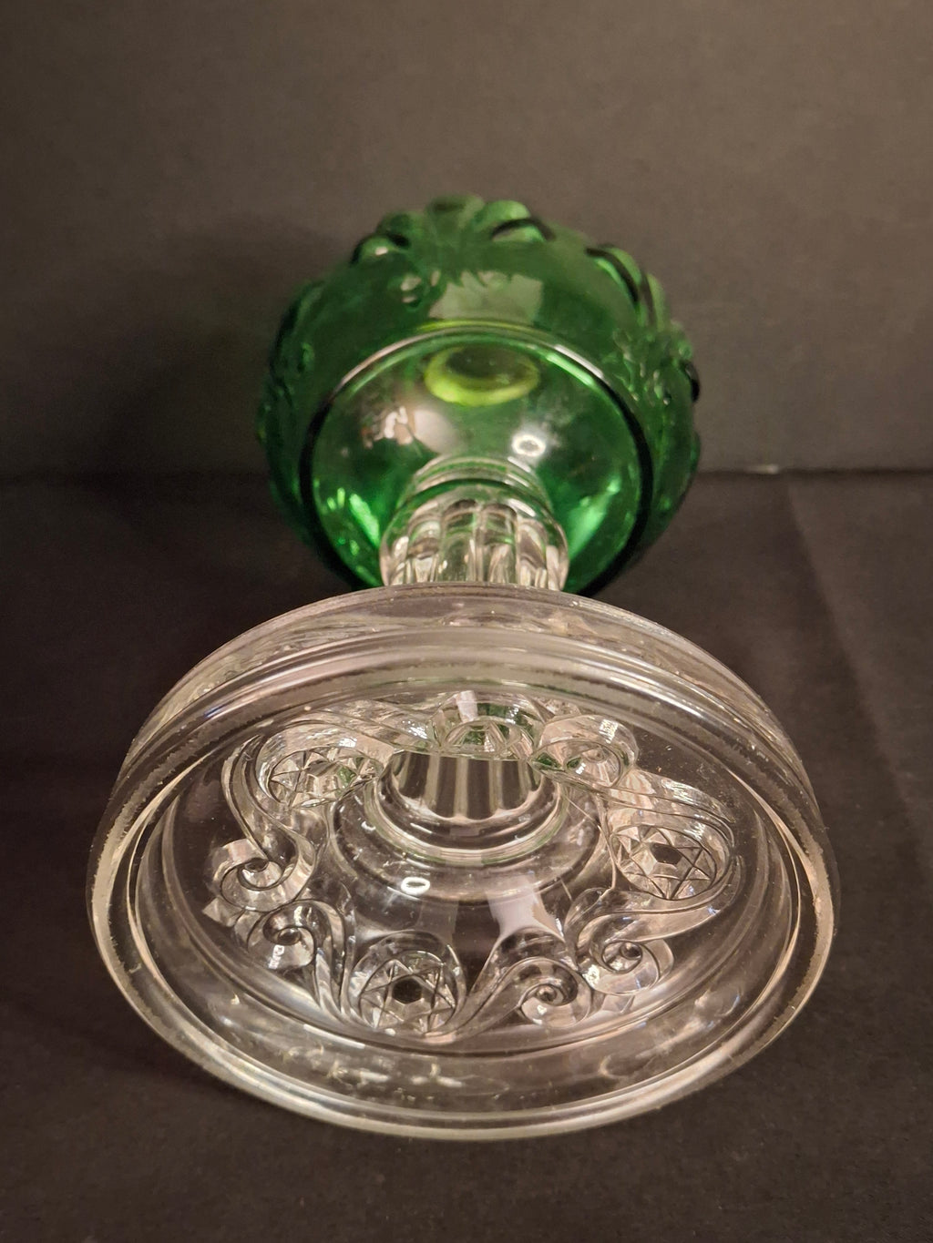 Antique Victorian Emerald Green Glass Kerosene Lamp Clear Star Base Scovill Queen Anne No 1 Burner