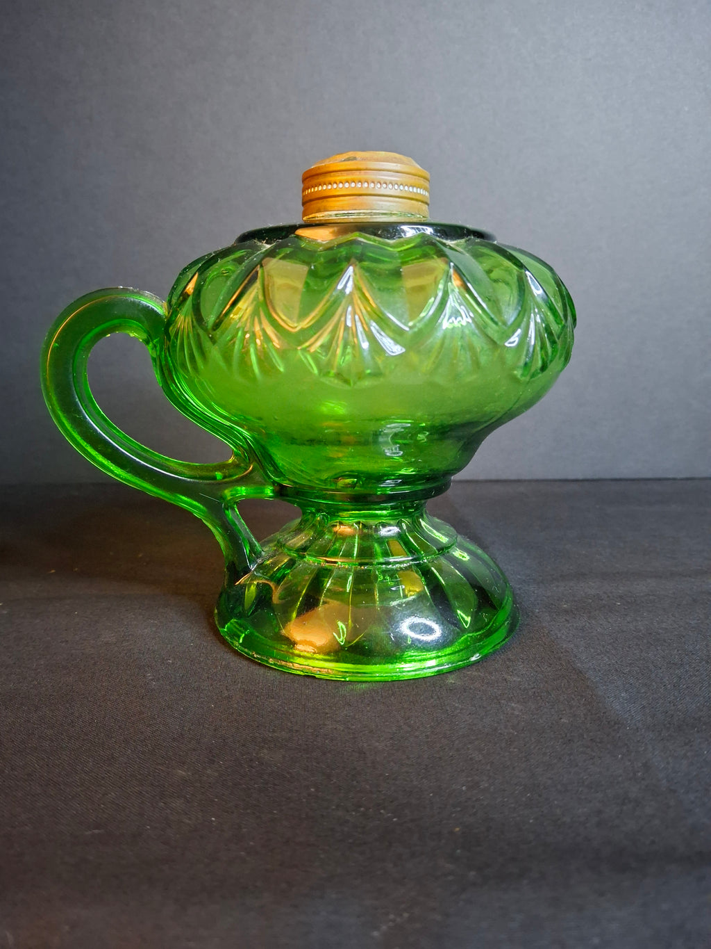 Antique Emerald Green Glass Finger Lamp Victorian Kerosene Oil Feathered Swirl