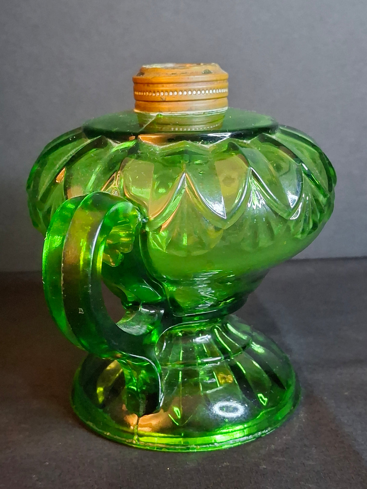 Antique Emerald Green Glass Finger Lamp Victorian Kerosene Oil Feathered Swirl