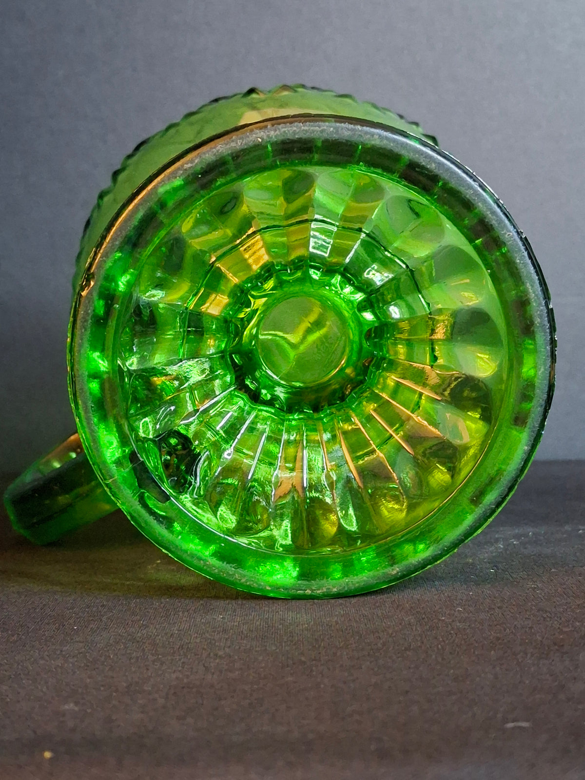 Antique Emerald Green Glass Finger Lamp Victorian Kerosene Oil Feathered Swirl