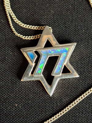 Vintage 925 Sterling Silver Blue Opal Star of David Chai Pendant Necklace 8.5"