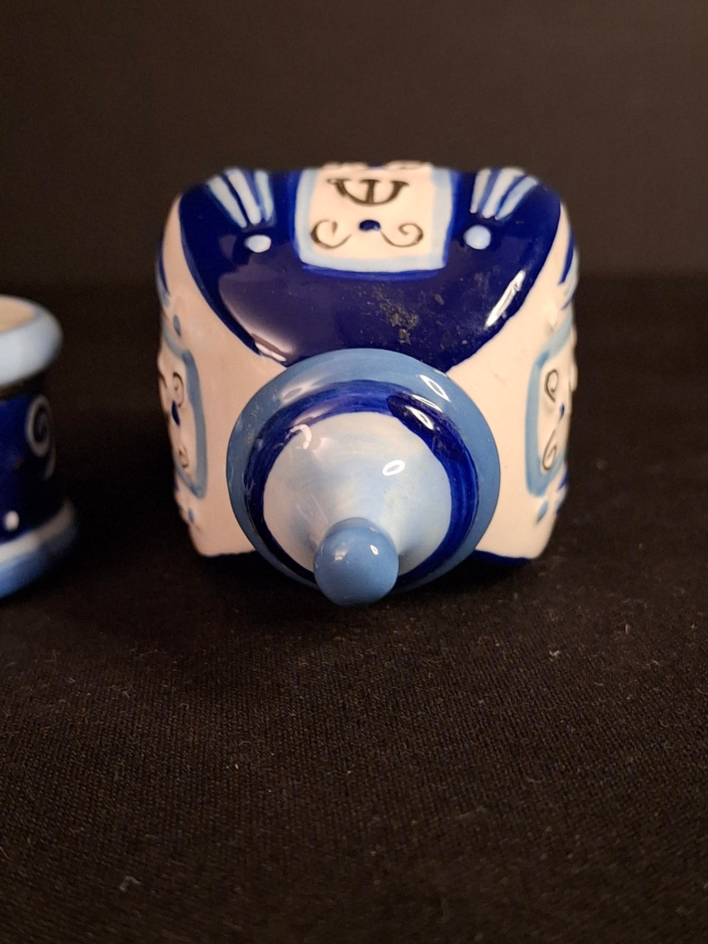 Rite Lite Jacob Rosenthal Ceramic Dreidel with Stand Susan Fischer Weis Blue White