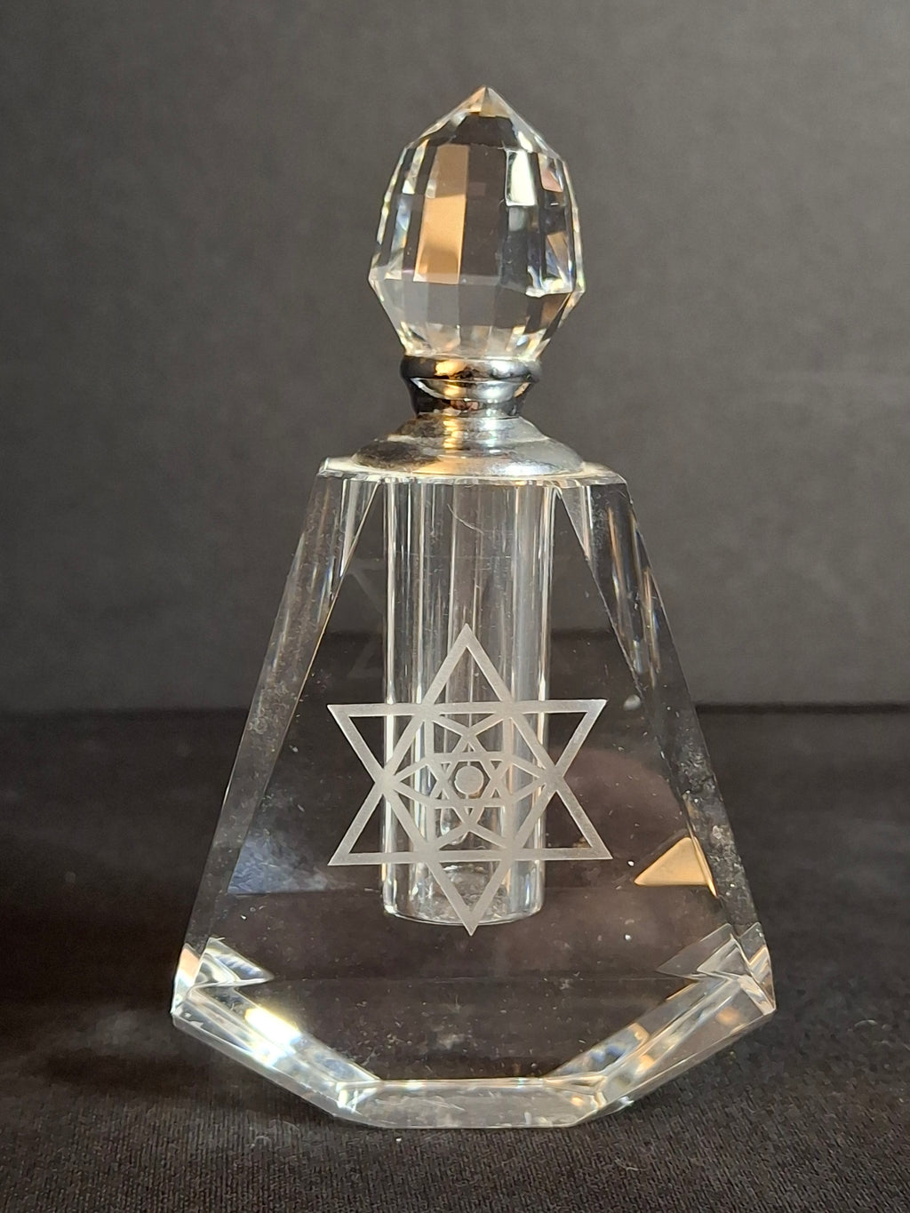 Vintage Faceted Crystal Perfume Bottle Etched Star of David Magen David Dauber