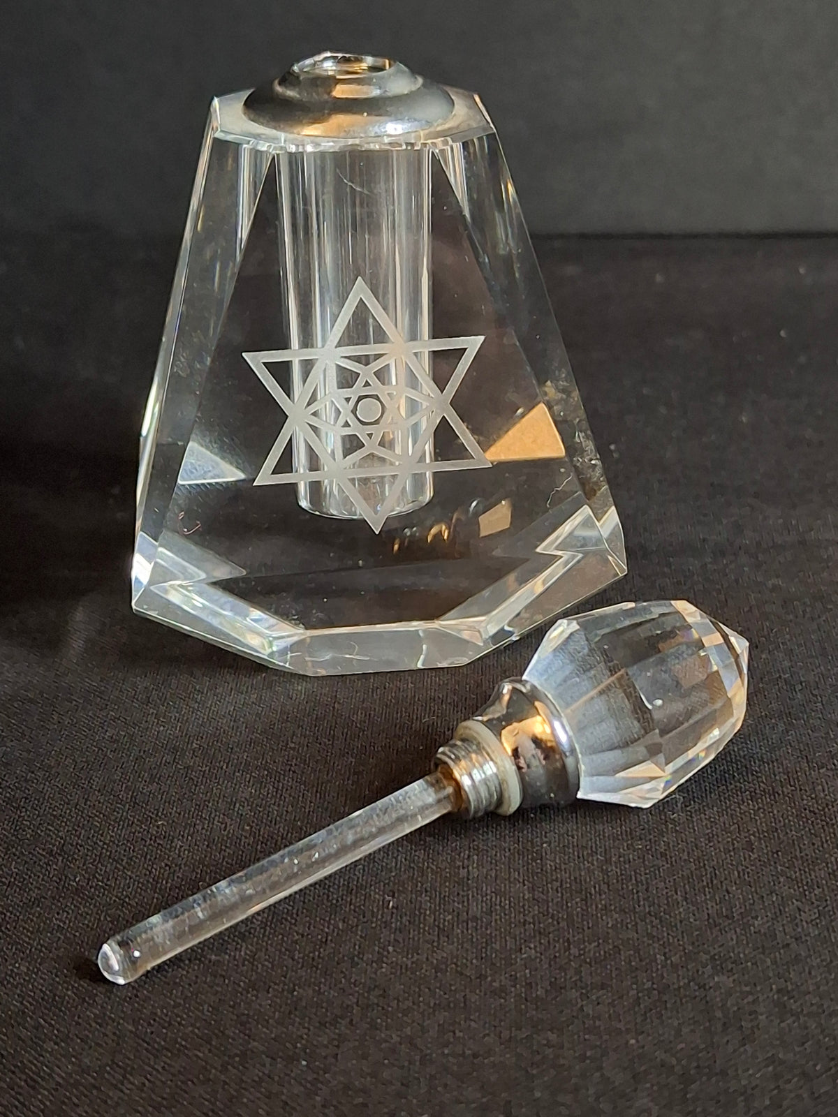 Vintage Faceted Crystal Perfume Bottle Etched Star of David Magen David Dauber