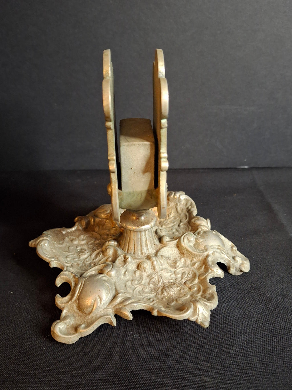 Antique Bradley Hubbard B&H Cast Iron Match Holder Ashtray Stand Ornate 2041