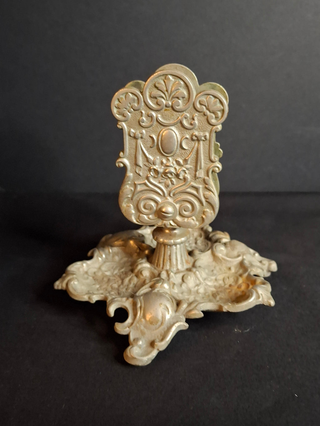 Antique Bradley Hubbard B&H Cast Iron Match Holder Ashtray Stand Ornate 2041