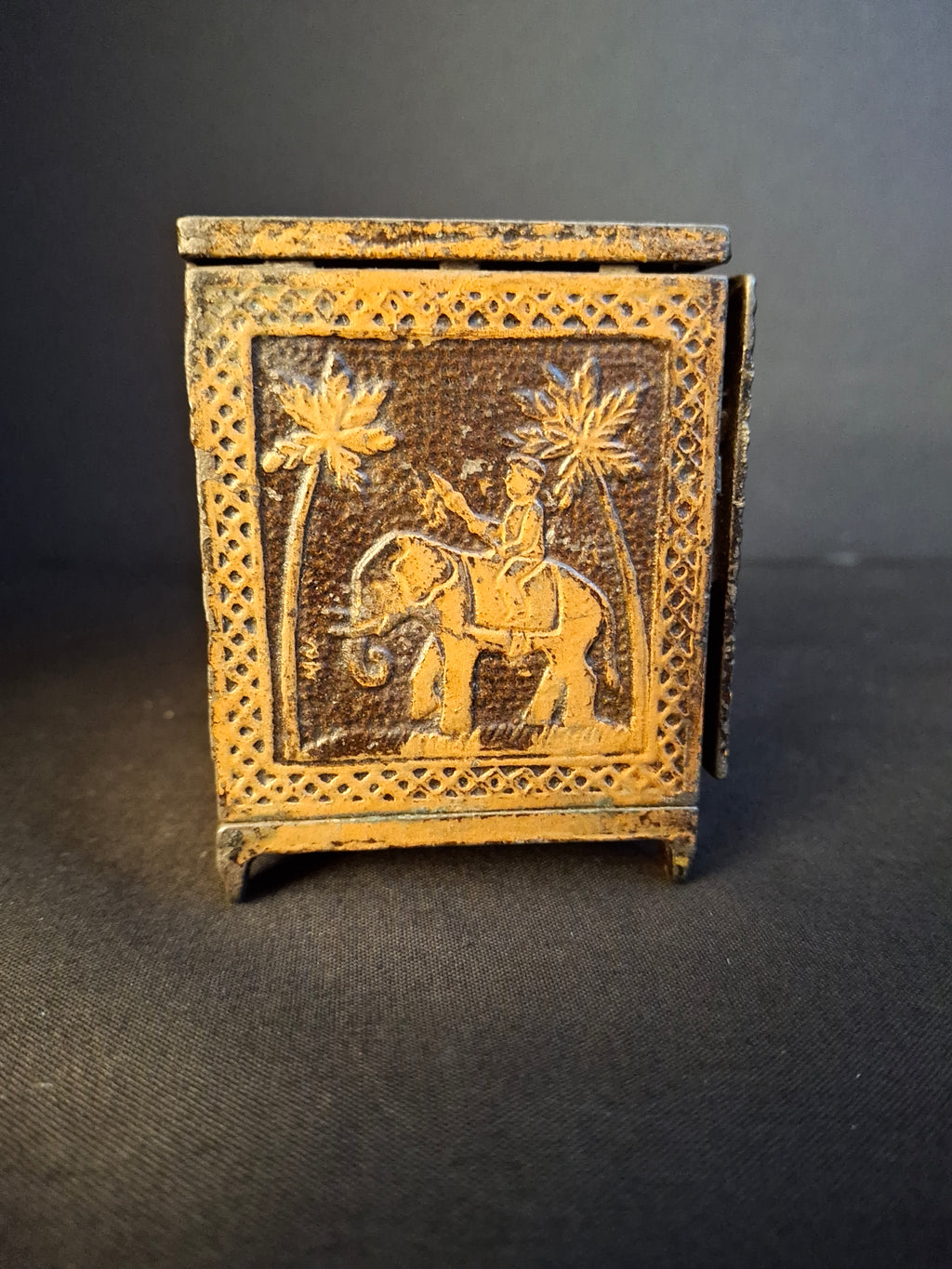 Antique 1882 Kyser & Rex Cast Iron Sport Safe Bank Elephant Giraffe Dog Patented