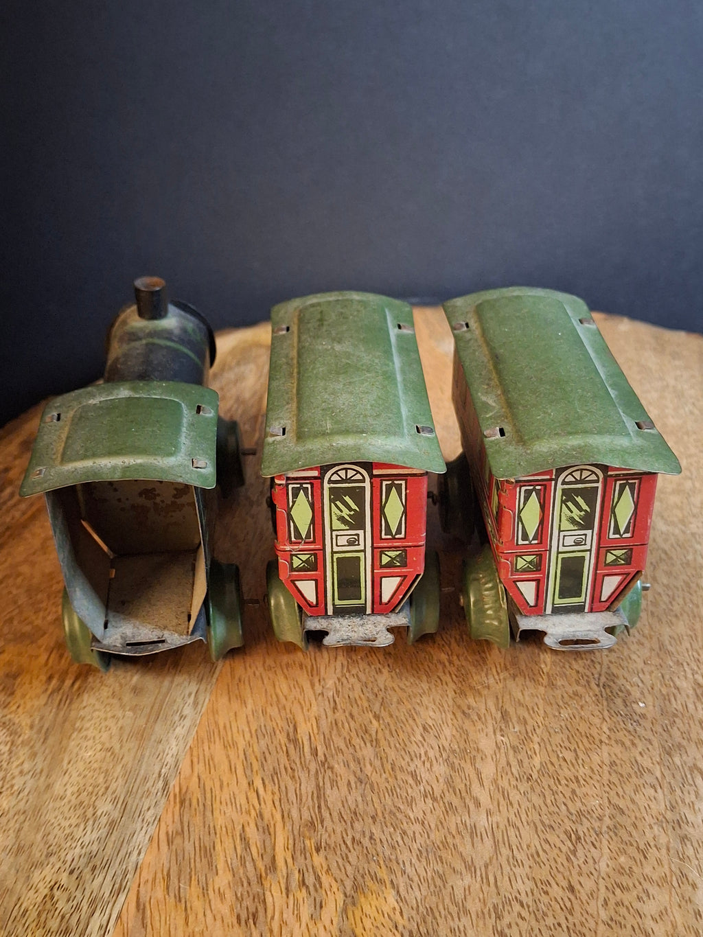 Antique 1920s Hafner Tin Litho 3 Pc Floor Train Set Locomotive & Passenger Cars