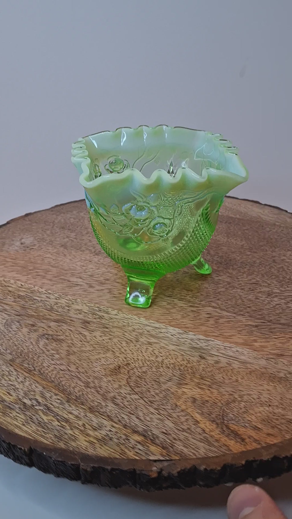 Antique Northwood Green Opalescent Rose Bowl Fine Cut & Roses Glass 4" Footed