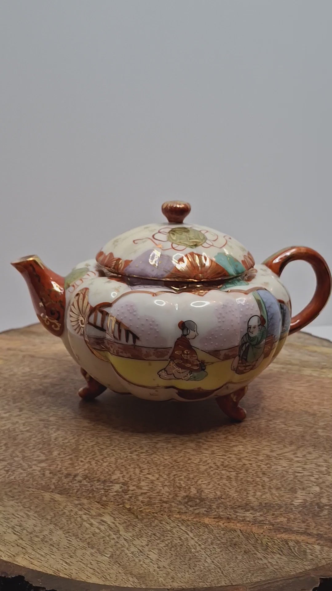 Vintage Japanese Satsuma Hododa Porcelain Teapot w/ Lid - Meiji - Hand-Painted