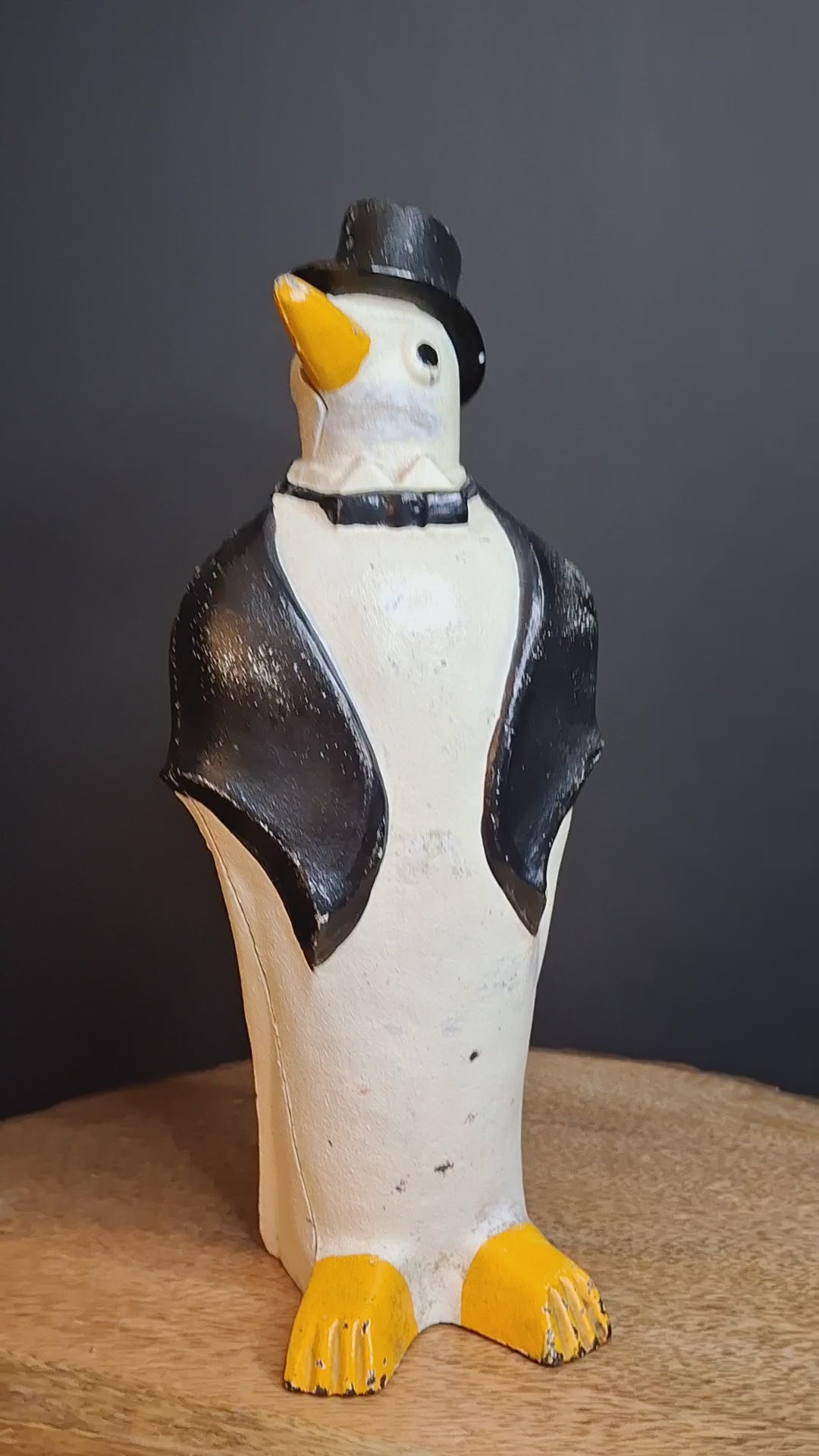 Antique Hubley #463 Cast Iron Dapper Penguin Top Hat Bow Tie Doorstop Circa 1930s