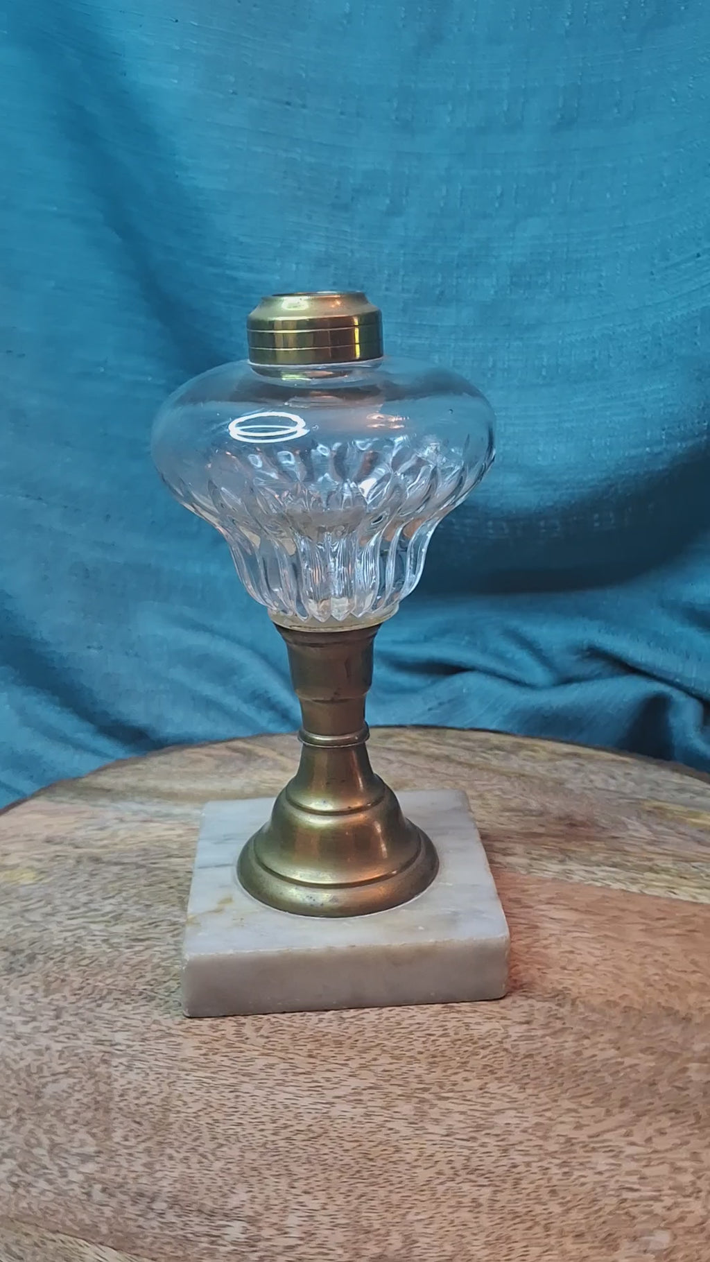 Antique 19thC Whale Oil Lamp Glass Petal Font Marble Base Early American 7.5"