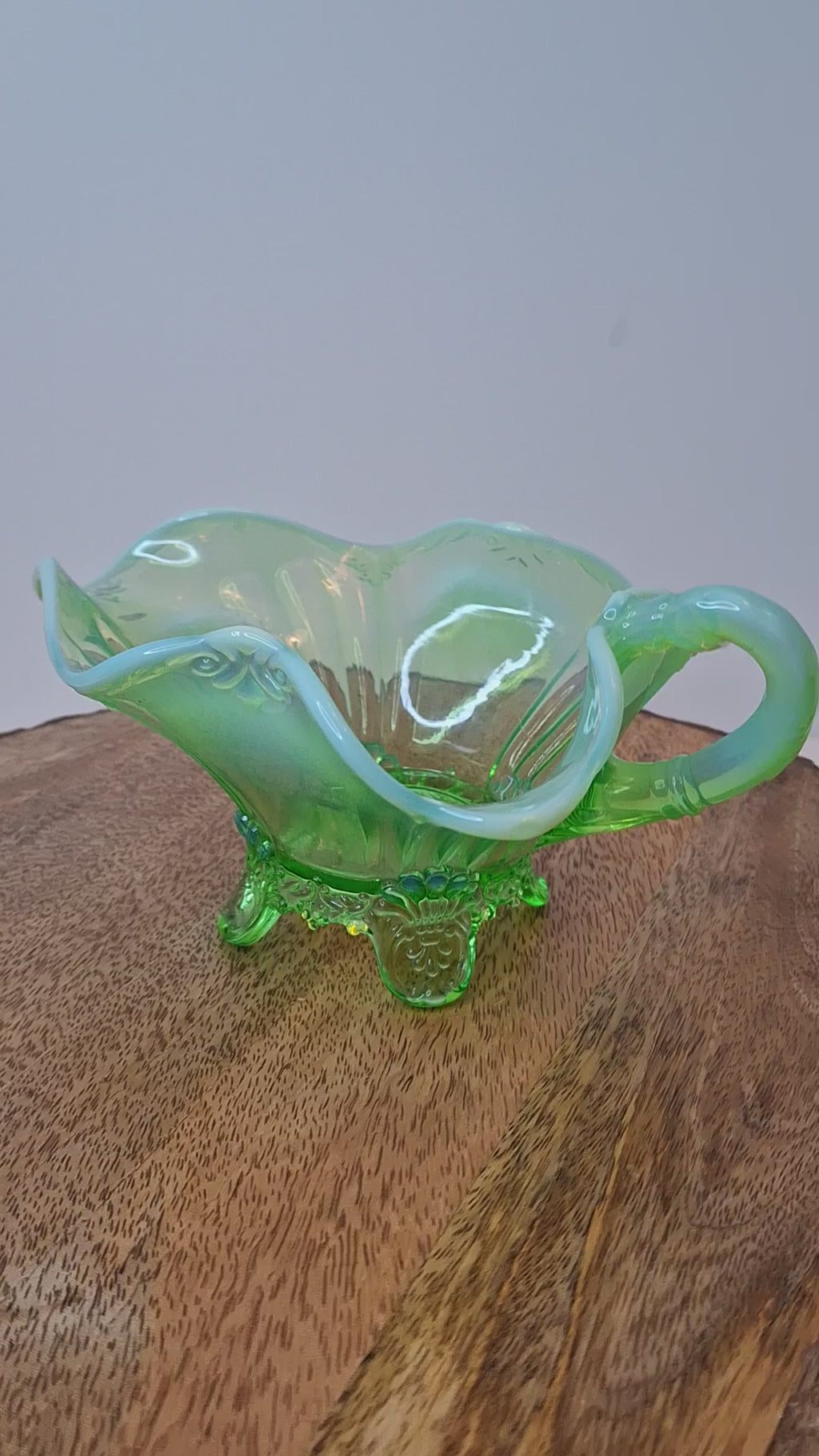 Antique Jefferson Glass Green Opalescent Jewel and Fan 3-Footed Nappy Dish 1905 EAPG