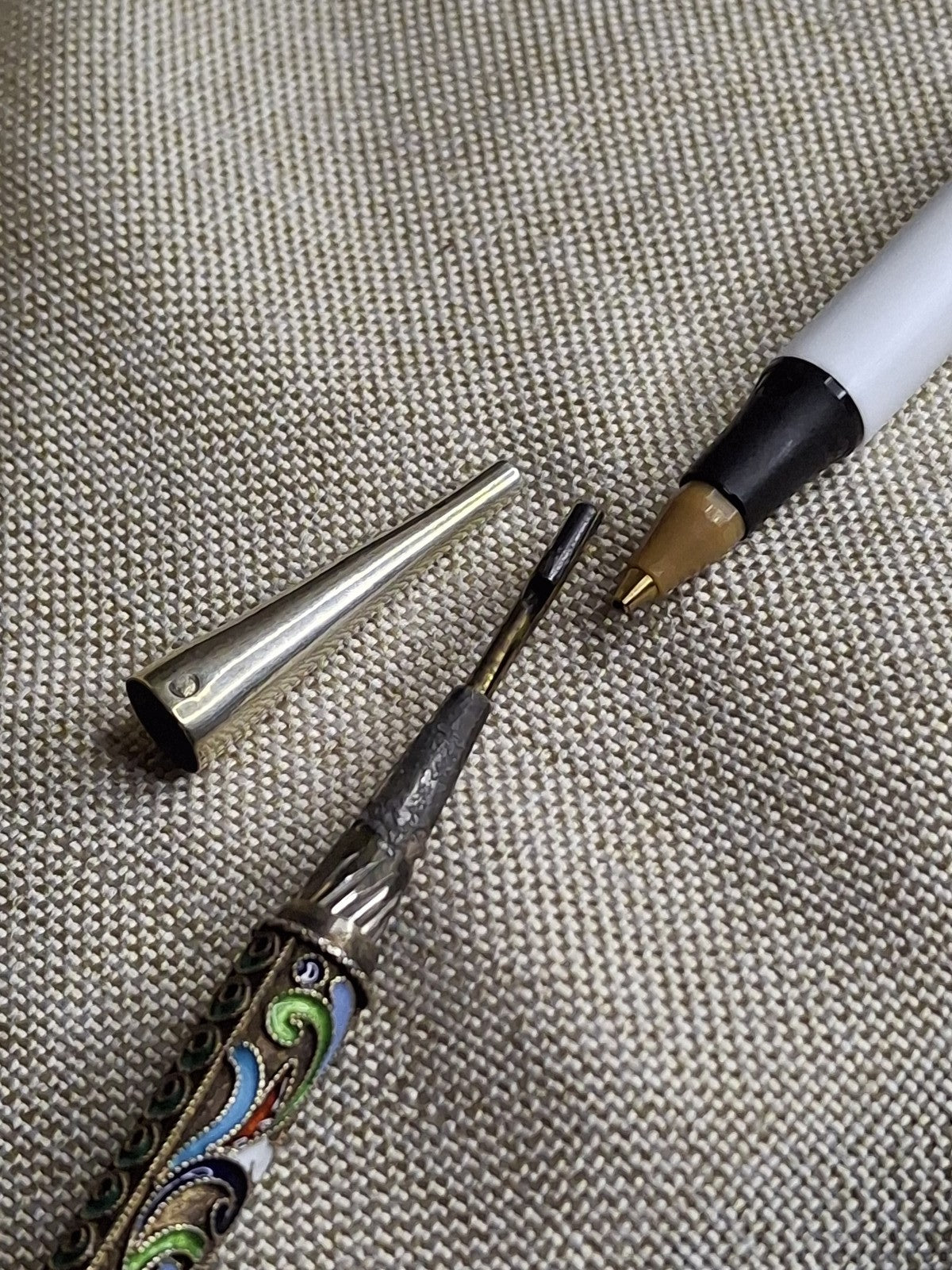 Antique Imperial Russian Silver Cloisonné Enamel Mechanical Pencil 1908-1917 Kokoshnik